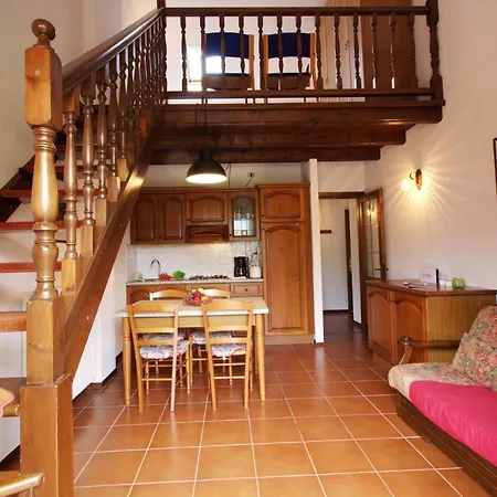 Apartment Ortensia With View And Private Parking *